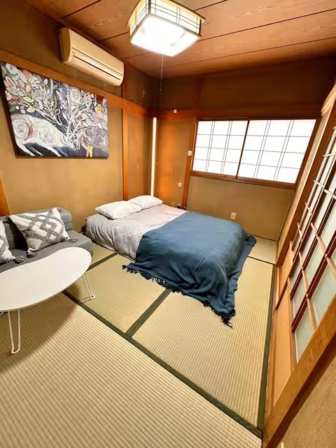 MOMODANI